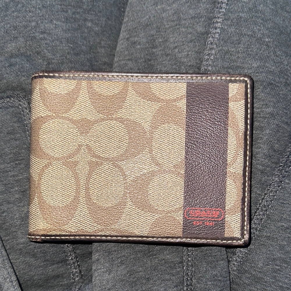 Coach Brown and tan coated canvas Signature bifold Wallet